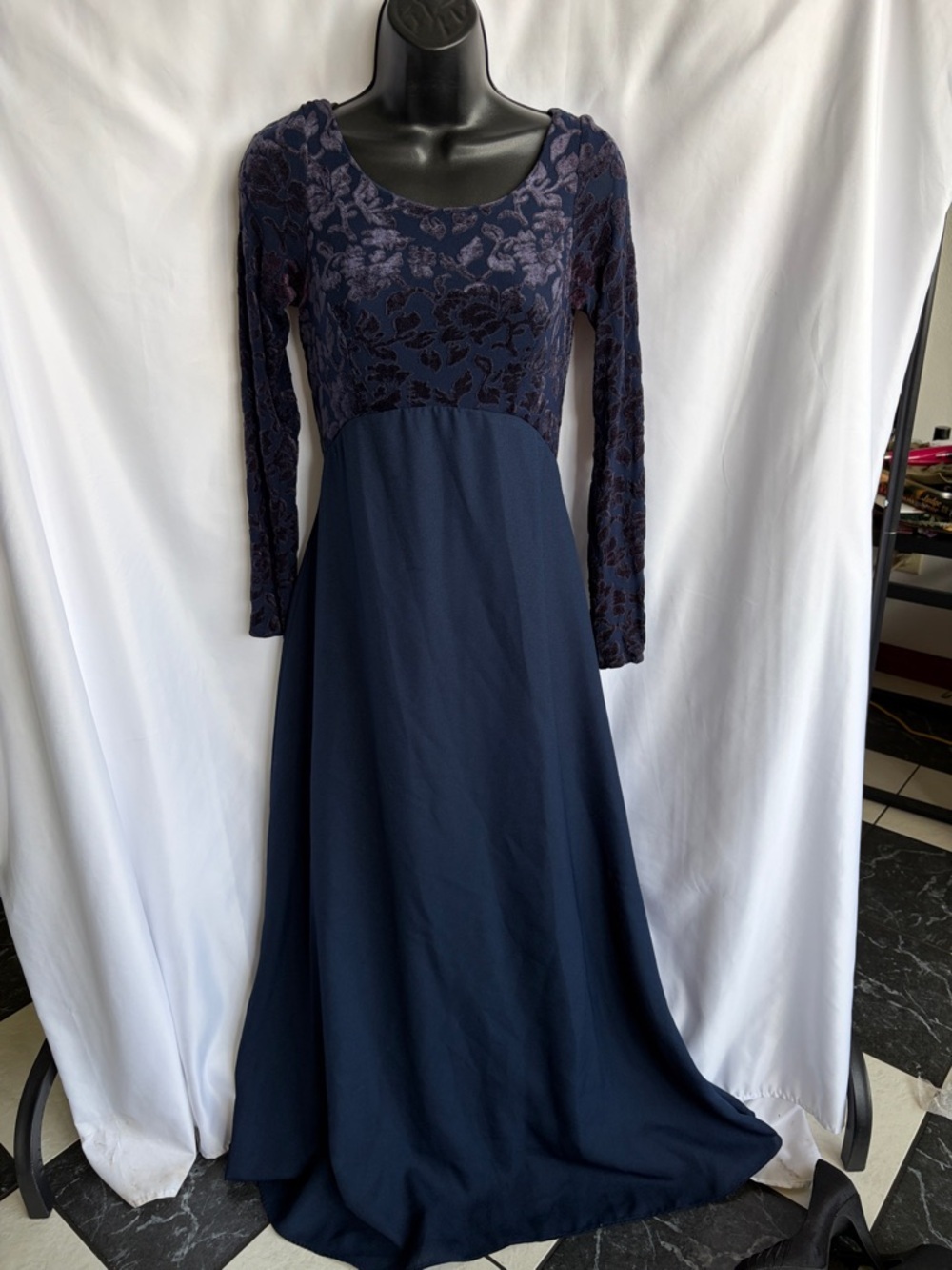 Vintage 90s Alfred Angelo Blue Velvet Bridesmaid Prom Dress Maxi, 16” PTP, 55” L